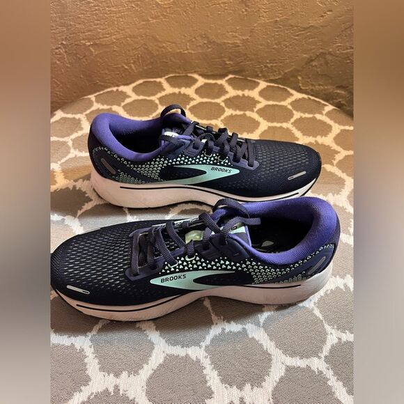 Brooks Women's Blue Purple GHOST 14 Athletic Shoes running activewear casual 10 - Picture 1 of 16